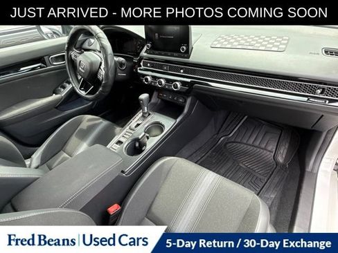 Used 2025 Honda Civic Sport image 14