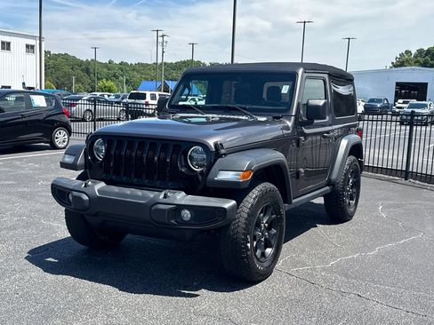 Used 2021 Jeep Wrangler Sport AWD/4WD image 2