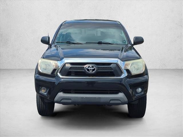 Used 2015 Toyota Tacoma PreRunner w/ SR5 Package RWD image 2