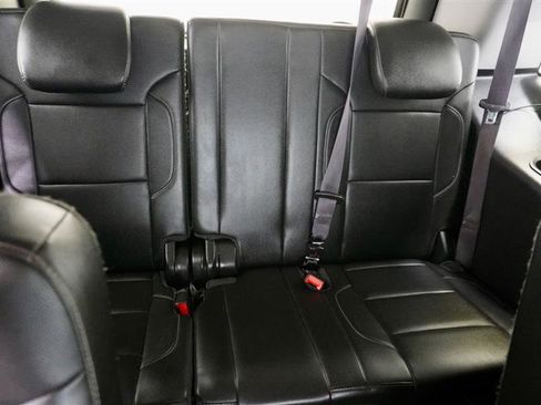 Used 2015 Chevrolet Tahoe LTZ AWD/4WD image 9