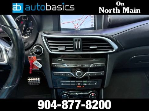 Used 2017 INFINITI QX30 Sport w/ Sport Leather Package FWD image 17