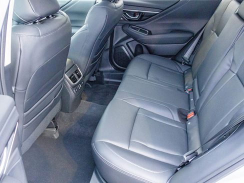 Used 2025 Subaru Outback Touring XT image 28