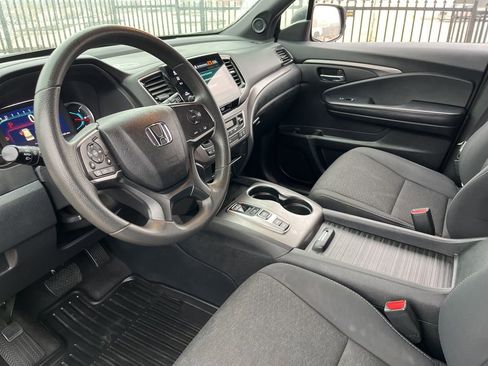 Used 2021 Honda Passport Sport image 19