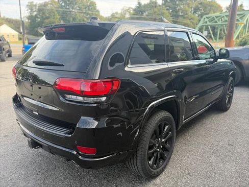 Certified 2021 Jeep Grand Cherokee Laredo X image 7