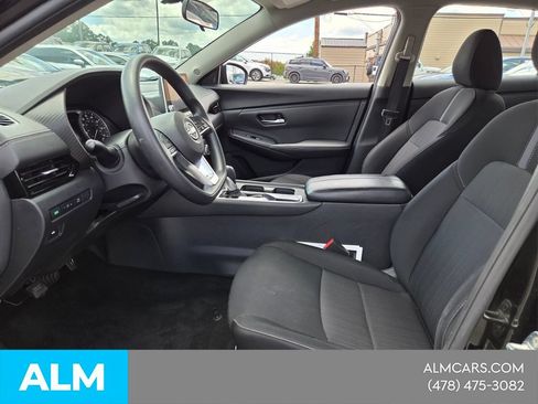 Used 2024 Nissan Sentra SV FWD image 5