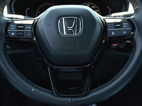 Used 2025 Honda Civic Sport image 26