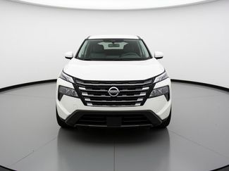 Used 2025 Nissan Rogue SV video 1