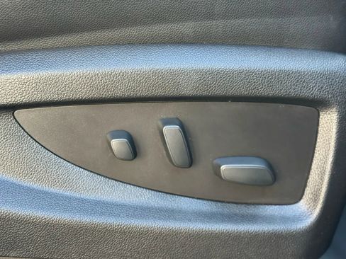 Used 2018 Chevrolet Silverado 1500 LTZ w/ Sport Package image 28