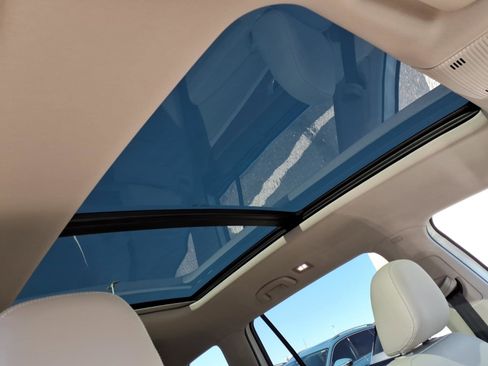 New 2026 Volkswagen Atlas SE image 7