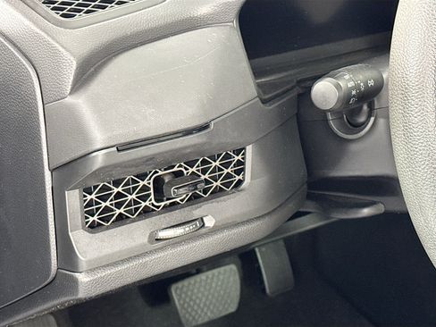 Certified 2023 Honda Accord LX image 10