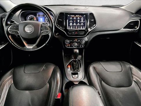 Used 2020 Jeep Cherokee Limited FWD image 16