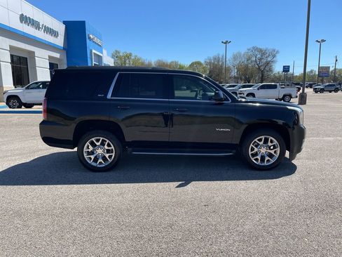 Used 2017 GMC Yukon SLT w/ Open Road Package image 6