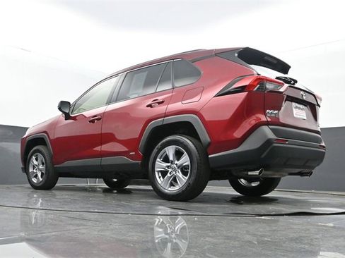Used 2025 Toyota RAV4 LE image 25