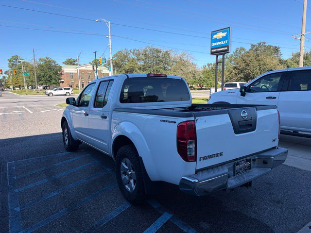 Used 2010 Nissan Frontier SE w/ Moonroof Pkg RWD image 6
