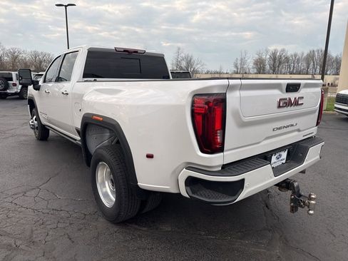 Used 2023 GMC Sierra 3500 Denali w/ Denali Ultimate Package image 7