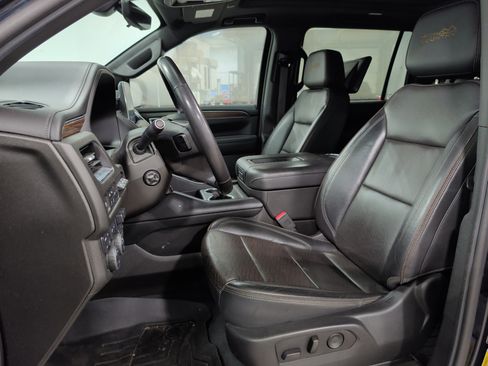 Used 2021 Chevrolet Suburban High Country image 7