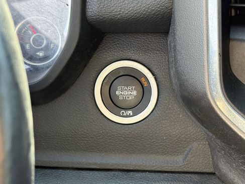 Used 2020 RAM 1500 Laramie w/ Sport Appearance Package image 24