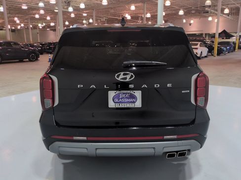 Certified 2025 Hyundai Palisade SEL AWD/4WD image 4
