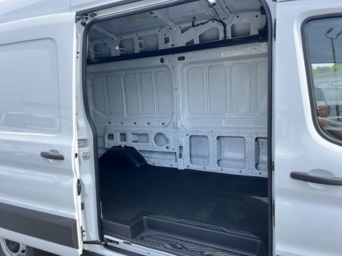New 2027 Ford Transit 250 148 High Roof RWD image 23