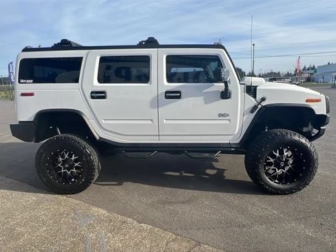 Used 2004 HUMMER H2 w/ Preferred Equipment Group AWD/4WD image 4