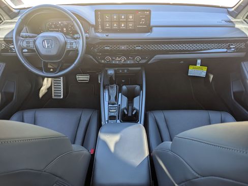 Used 2025 Honda Accord Sport image 16