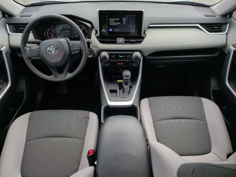 Used 2025 Toyota RAV4 XLE w/ Convenience Package FWD image 32