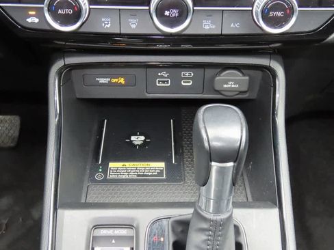 Used 2023 Honda CR-V EX-L image 21