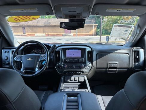 Used 2016 Chevrolet Silverado 1500 LTZ Z71 w/ LTZ Plus Package AWD/4WD image 29