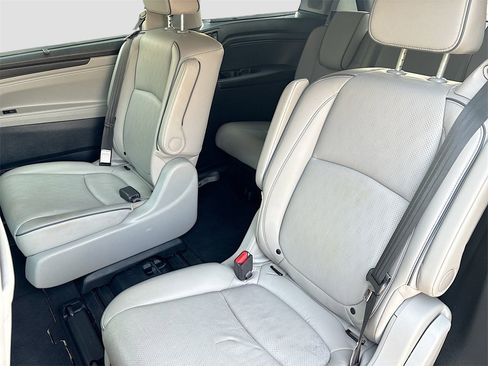 Used 2023 Honda Odyssey Elite image 25