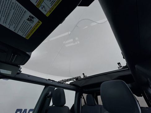 Certified 2023 Ford Bronco 4-Door image 37