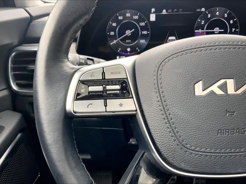 Used 2024 Kia Telluride SX Prestige image 16