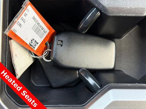 Used 2025 Toyota Tacoma SR5 image 30