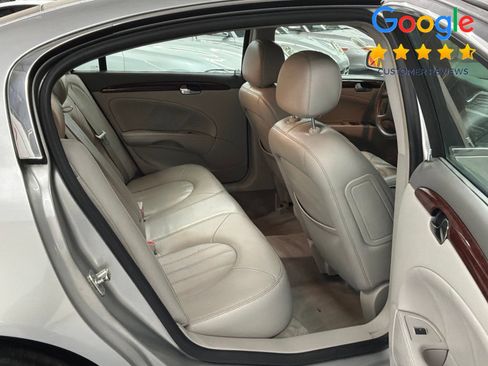 Used 2007 Buick Lucerne CXL w/ Luxury Package FWD image 18