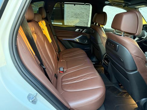 Used 2019 BMW X5 xDrive50i image 26