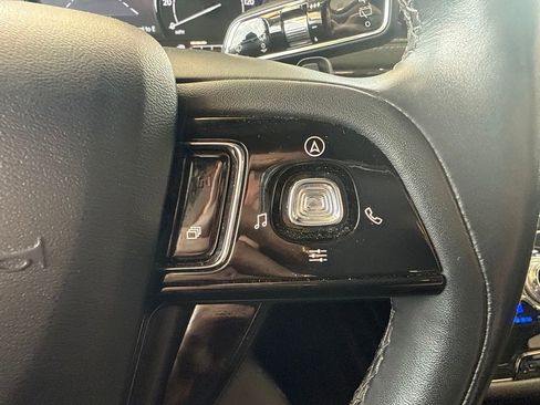 Used 2022 Lincoln Corsair AWD w/ Premium Package image 18