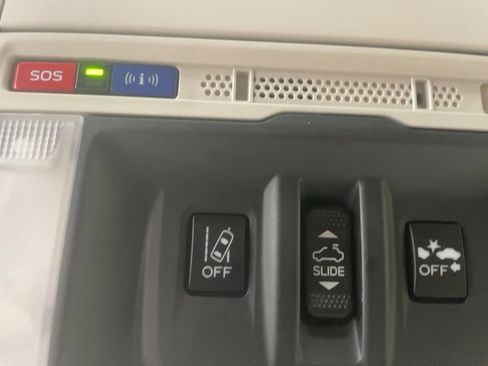 Used 2023 Subaru Forester Premium image 14