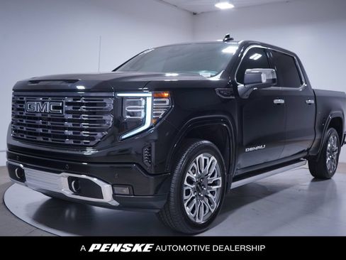 Used 2025 GMC Sierra 1500 Denali Ultimate AWD/4WD image 1