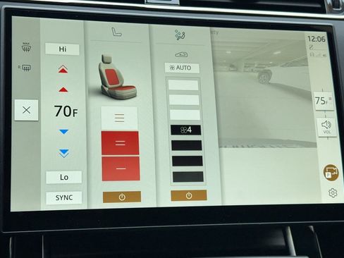 Used 2024 Land Rover Range Rover Evoque Dynamic SE image 29