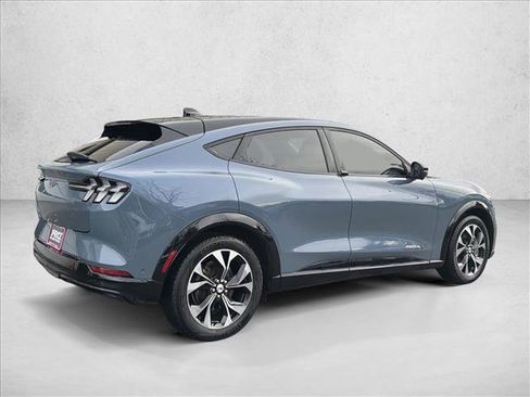 Used 2023 Ford Mustang Mach-E Premium image 5