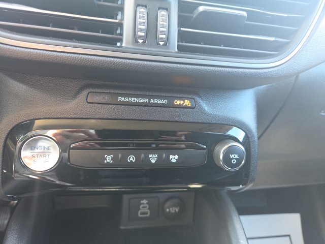 Used 2025 Ford Escape Active w/ Tech Pack #1 FWD image 22