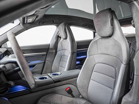 Certified 2024 Porsche Taycan 4S w/ Technology Package (P6F) image 5