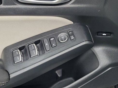 Used 2023 Honda Civic EX image 19