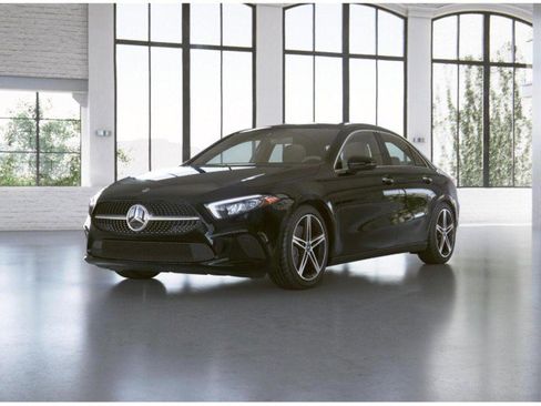 Certified 2022 Mercedes-Benz A 220 4MATIC image 52