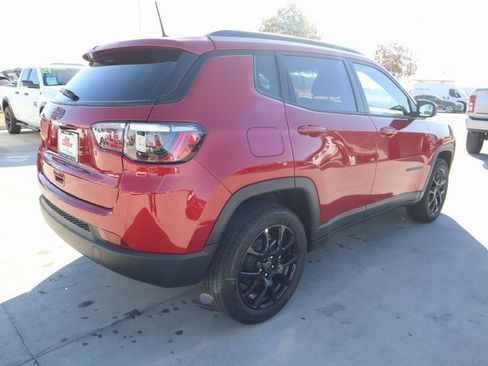 New 2026 Jeep Compass Latitude AWD/4WD image 20