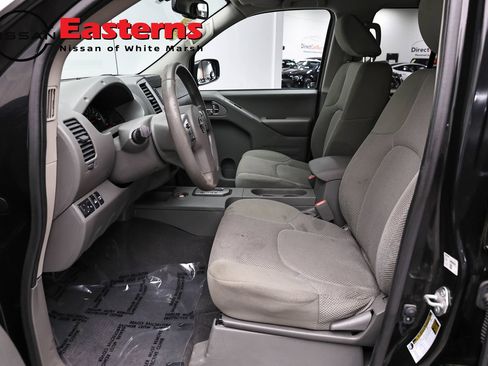 Used 2021 Nissan Frontier SV AWD/4WD image 14