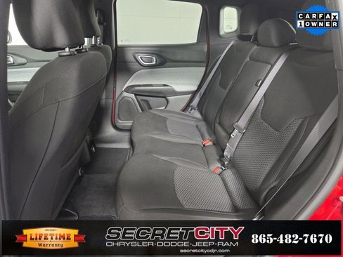 Used 2023 Jeep Compass Sport image 26