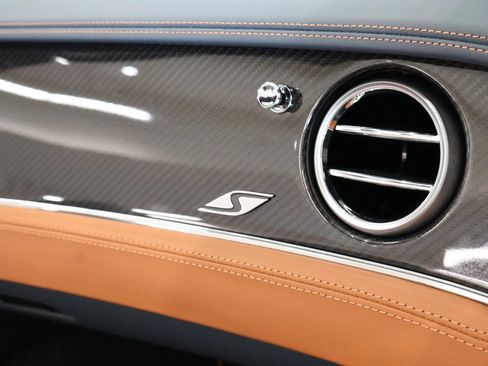 New 2026 Bentley Continental GTC AWD/4WD image 34