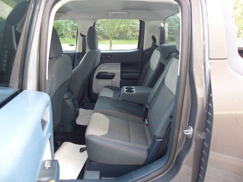 Used 2023 Ford Maverick XLT FWD image 30