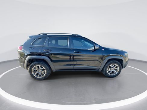 Used 2020 Jeep Cherokee Trailhawk w/ Cold Weather Group AWD/4WD image 9