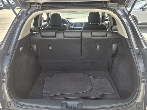 Used 2021 Honda HR-V EX-L image 14